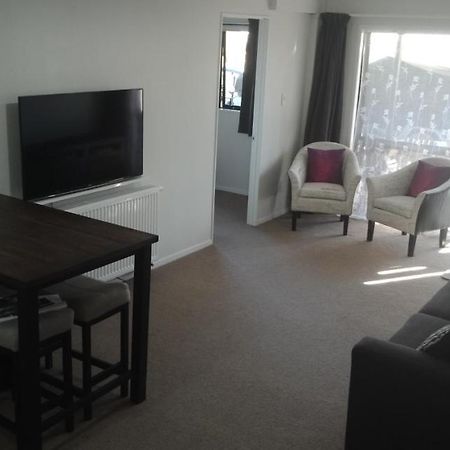 Modest Comfortable Relaxed Home Away From Home With Secure Bike Storage Rotorua Ngoại thất bức ảnh